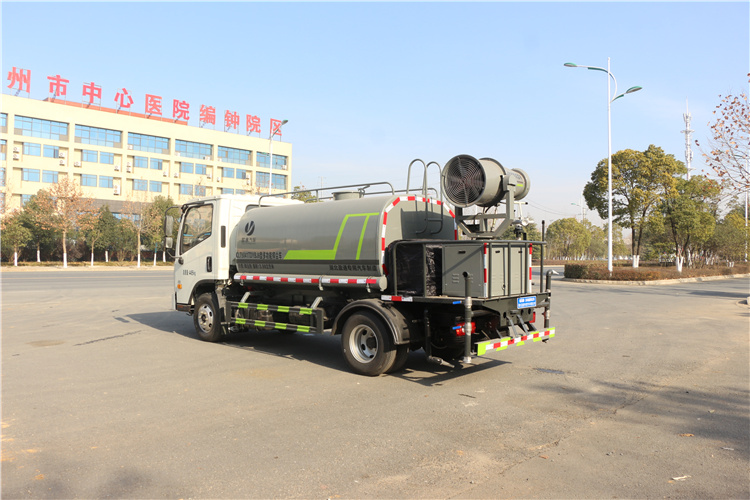 湖北盈通汽車江西藍牌福田抑塵車