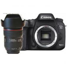 佳能EOS 7D MarkII（佳能EF-S 18-200mm 鏡頭）